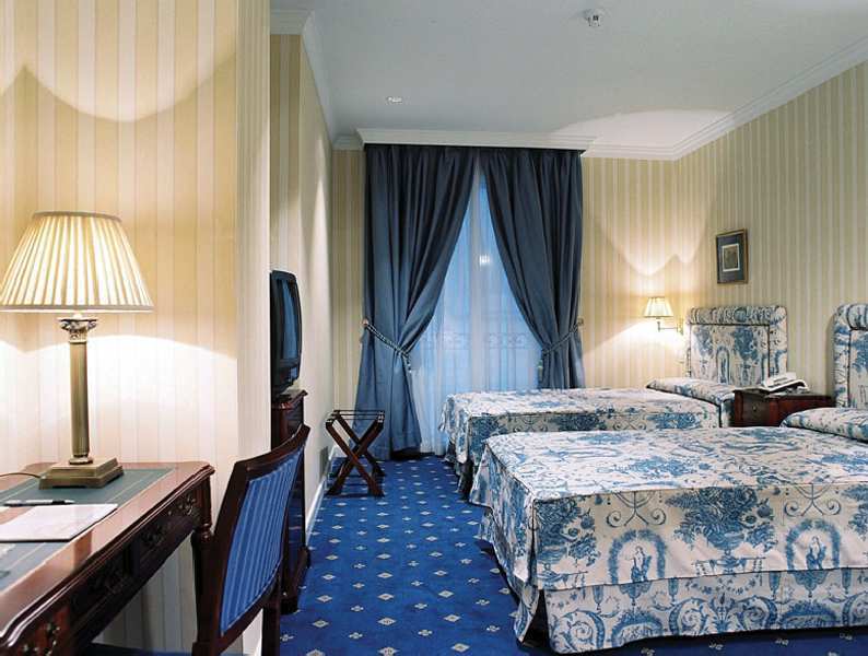 Eurostars Casa De La Lírica 4*